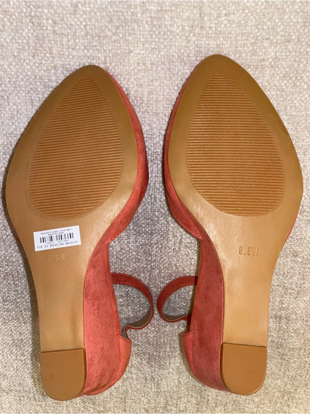 Torrid Coral Pink Faux Suede Wedge Heels 8.5W